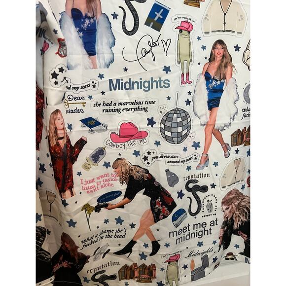 Taylor Swift Meet me at midnight Pajama Top S Button Down Swiftie Eras Tour - Picture 8 of 11
